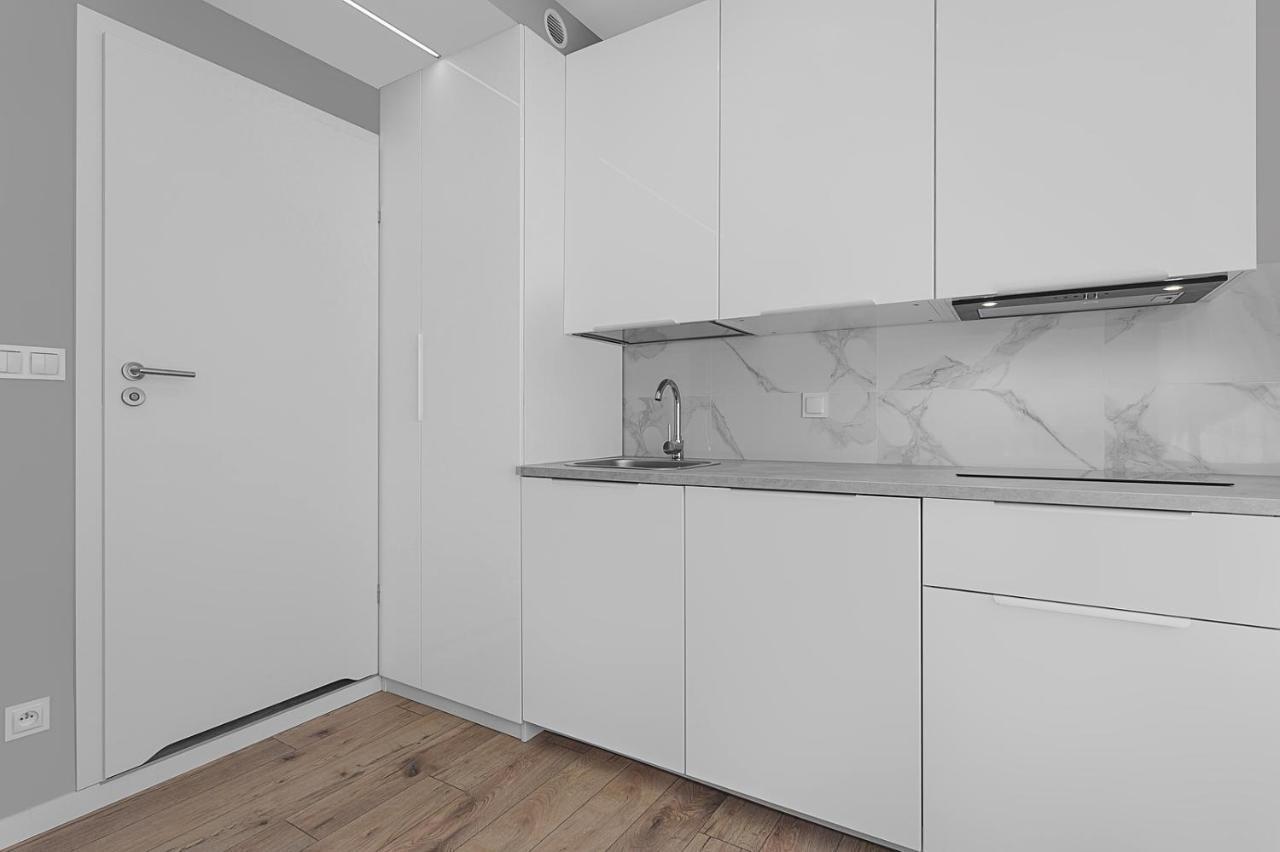Enes Apartments Legnicka Street A Wroclaw Luaran gambar