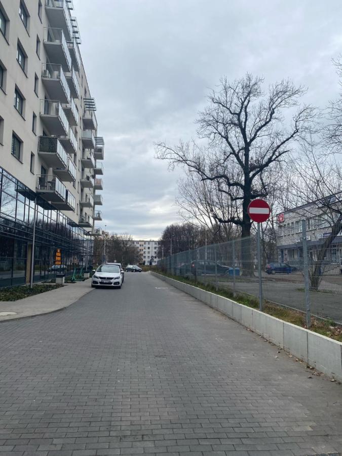 Enes Apartments Legnicka Street A Wroclaw Luaran gambar