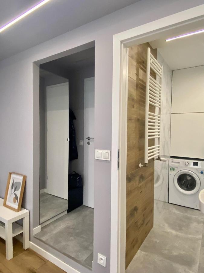 Enes Apartments Legnicka Street A Wroclaw Luaran gambar